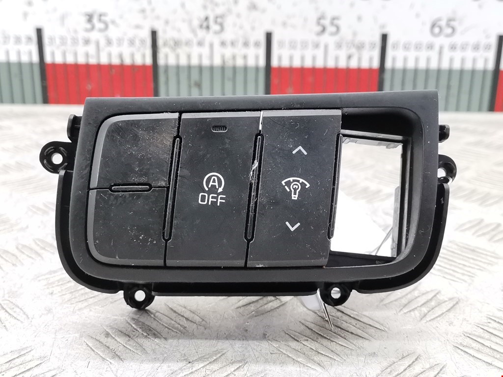 Блок кнопок KIA Cee'd II 2012-2018