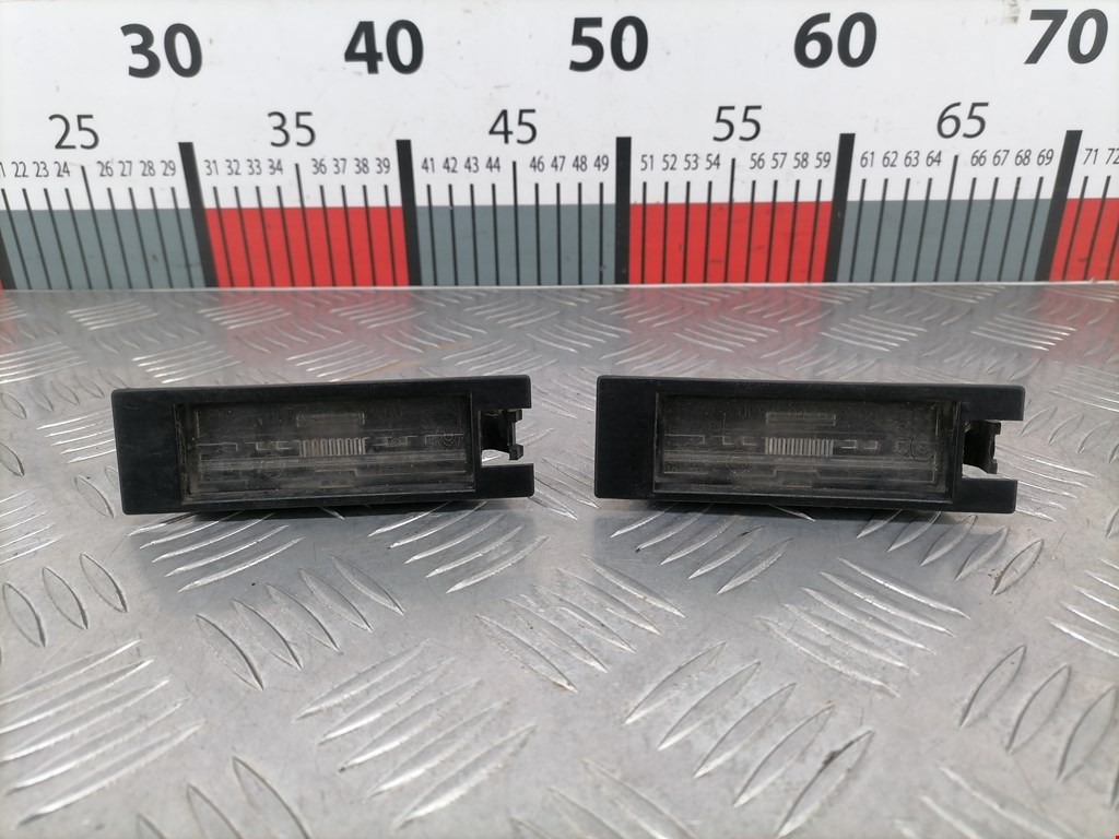 Фонарь подсветки номера OPEL Astra J 2009-2017