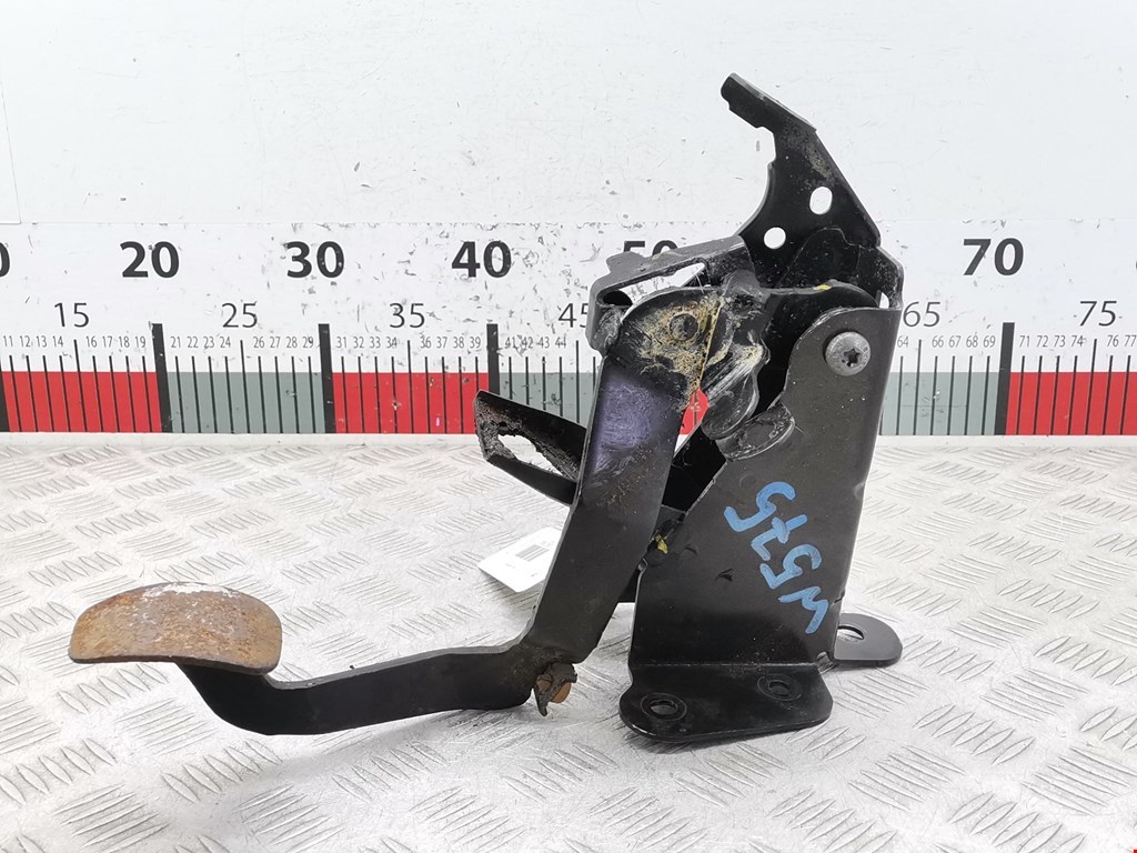 Педаль сцепления RENAULT Kangoo 2008-2021