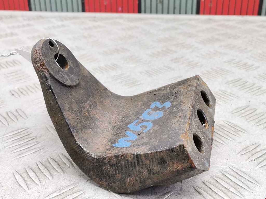 Кронштейн (крепление) прочее Hyundai Santa Fe 1 (SM) (2000-2006)