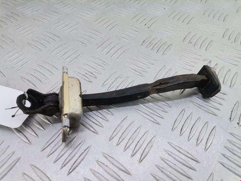 Ограничитель открывания двери HYUNDAI Santa Fe SM/ Classic 2000-2012