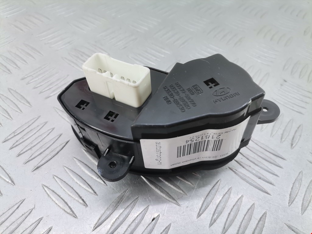 Блок управления зеркалами HYUNDAI Santa Fe SM/ Classic 2000-2012