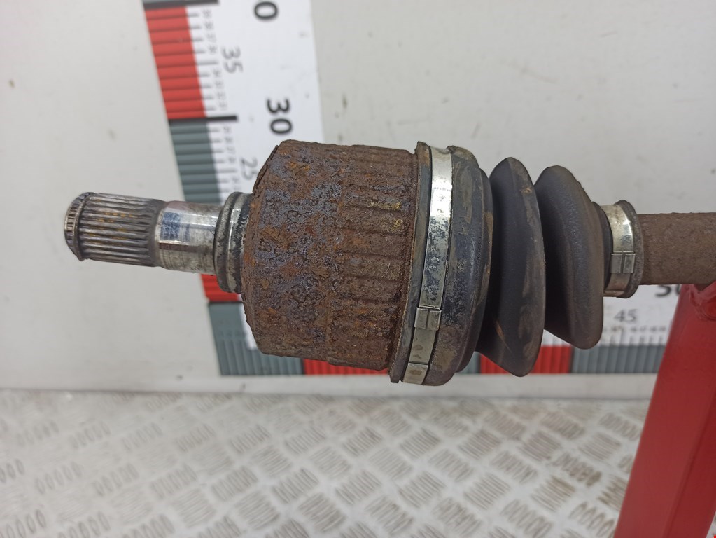 Полуось (привод, приводной вал) задняя левая HYUNDAI Santa Fe SM/ Classic 2000-2012