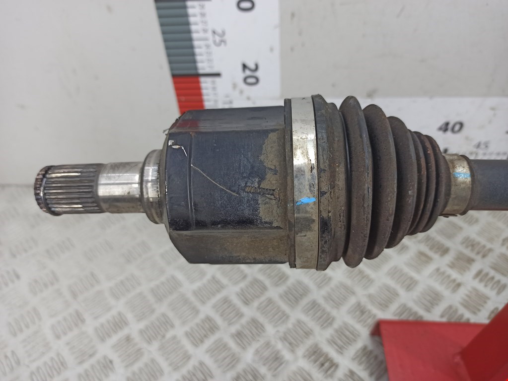 Полуось (привод, приводной вал) передняя правая HYUNDAI i40 2011-2019