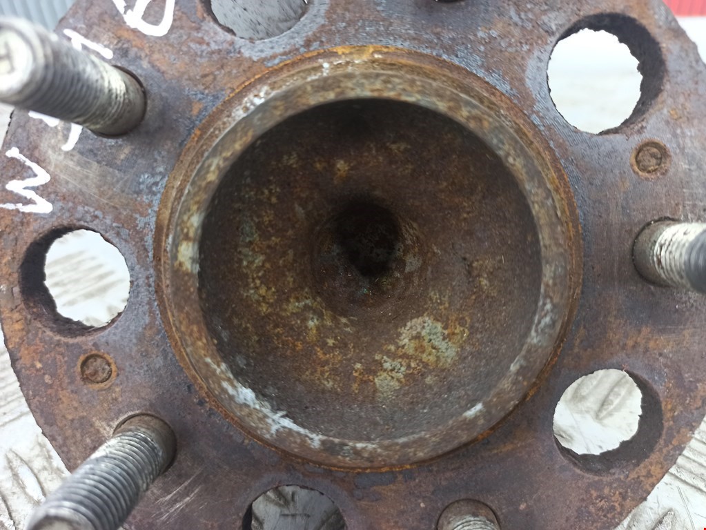 Ступица задняя левая/правая KIA Cee'd II 2012-2018