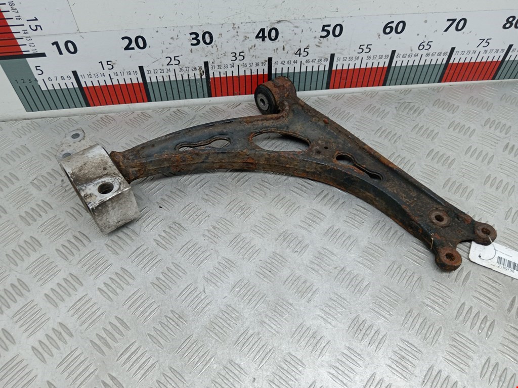 Рычаг передний Skoda Octavia 1Z (2004-2013)