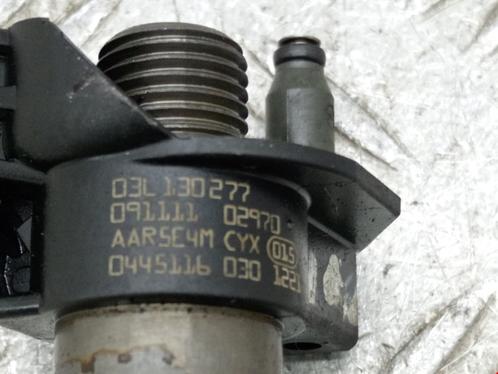 Форсунка дизельная электрическая VOLKSWAGEN Passat B6 2005-2011