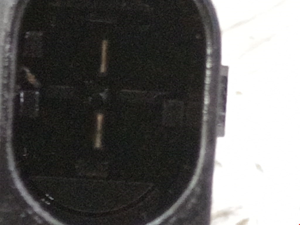 Форсунка дизельная электрическая VOLKSWAGEN Passat B6 2005-2011