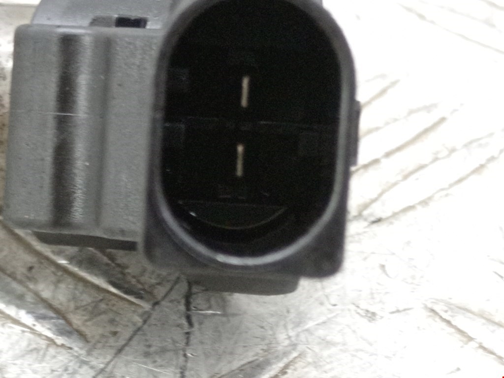 Форсунка дизельная электрическая VOLKSWAGEN Passat B6 2005-2011