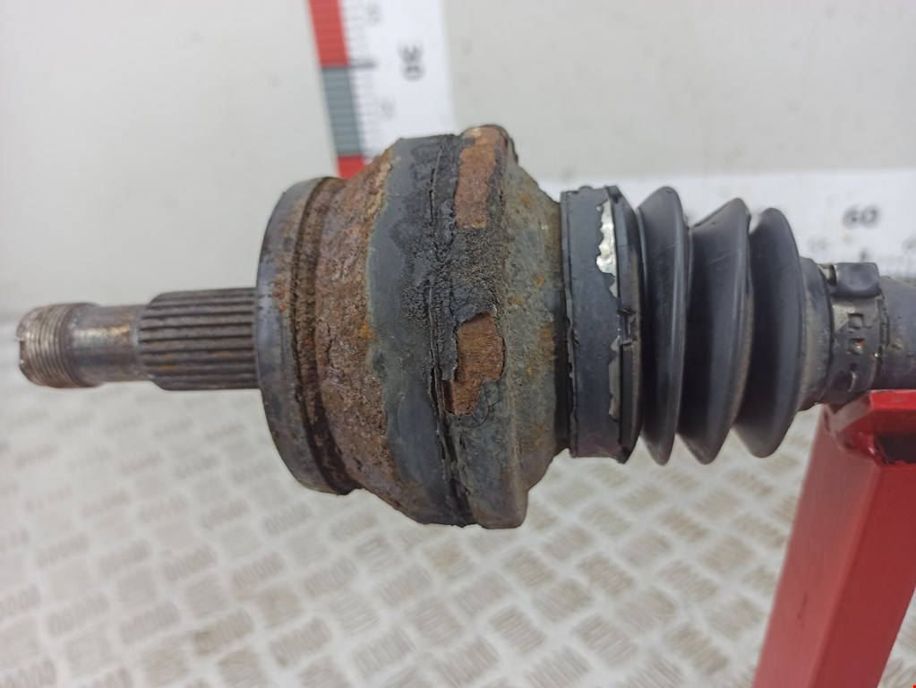 Полуось (привод, приводной вал) задняя правая MERCEDES-BENZ CLS-Class C219 2004-2010