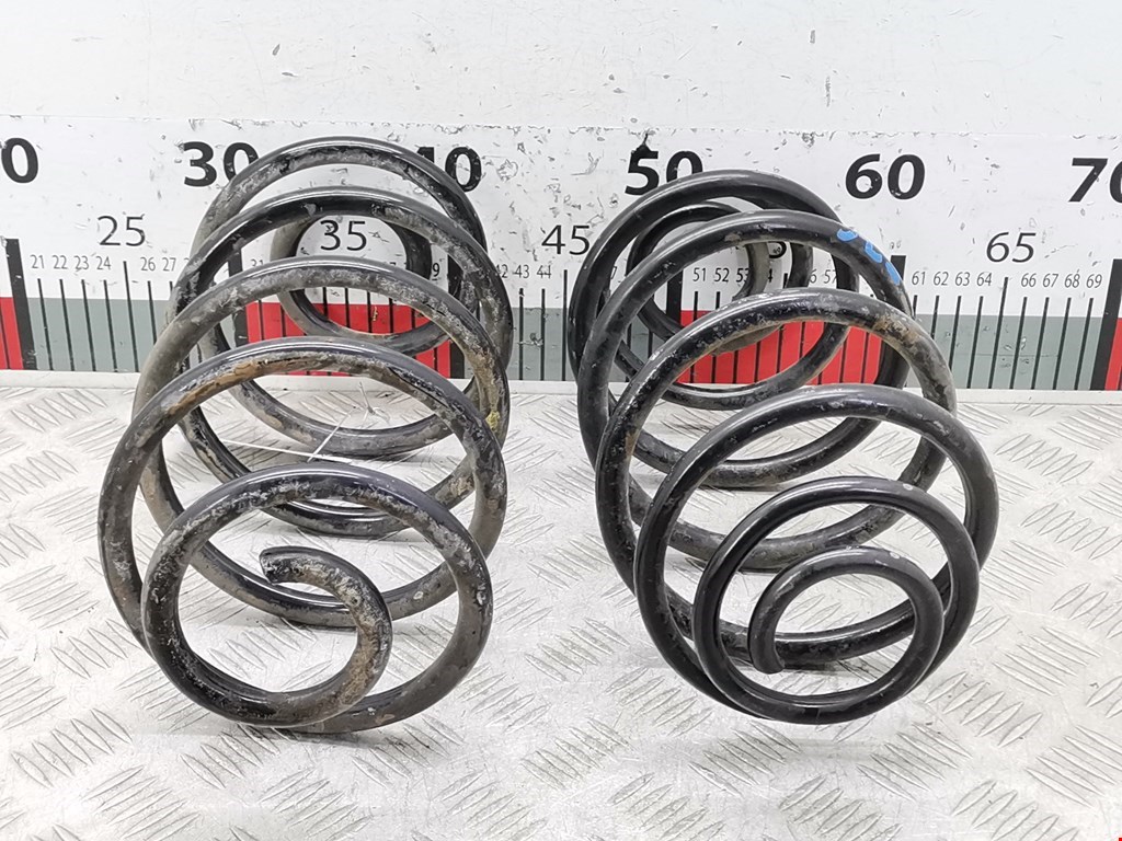 Пружина задняя левая/правая OPEL Astra H/Family 2004-2015