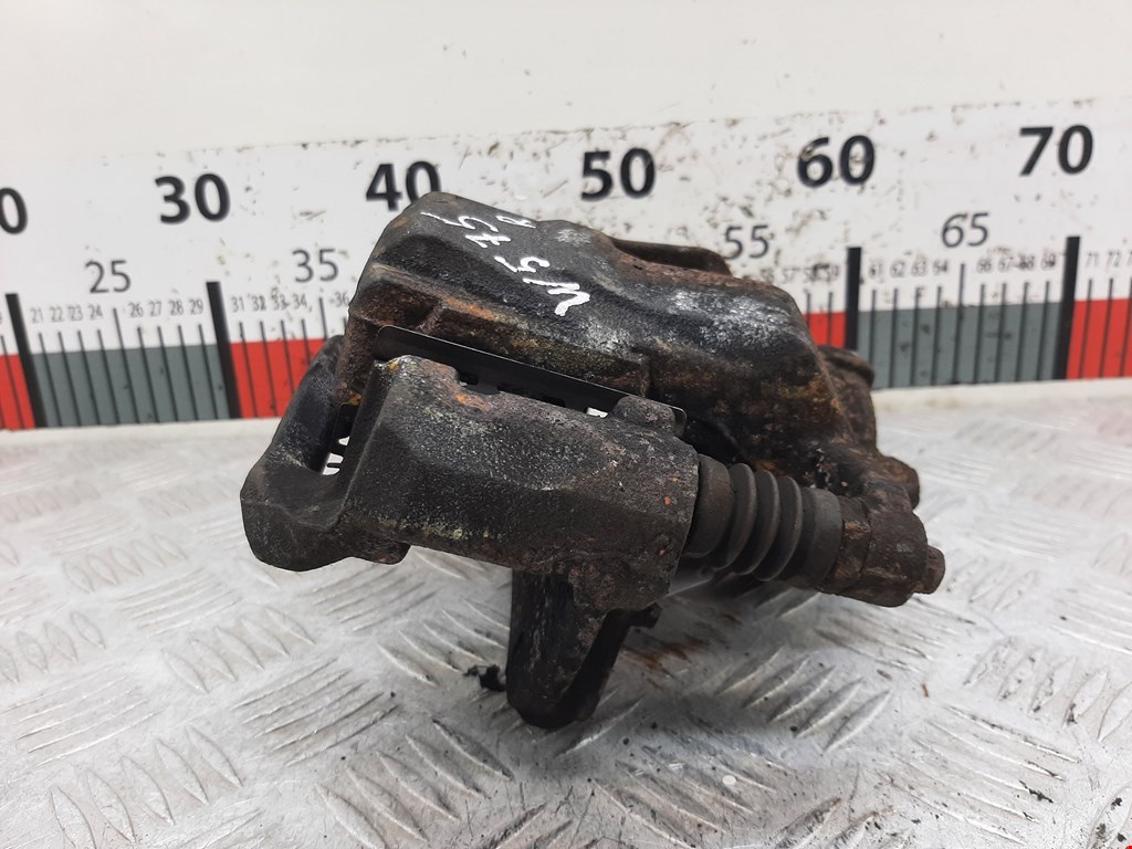 Суппорт передний правый OPEL Astra J 2009-2017