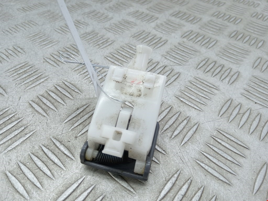 Ручка открывания капота TOYOTA RAV 4 XA20 2000-2005