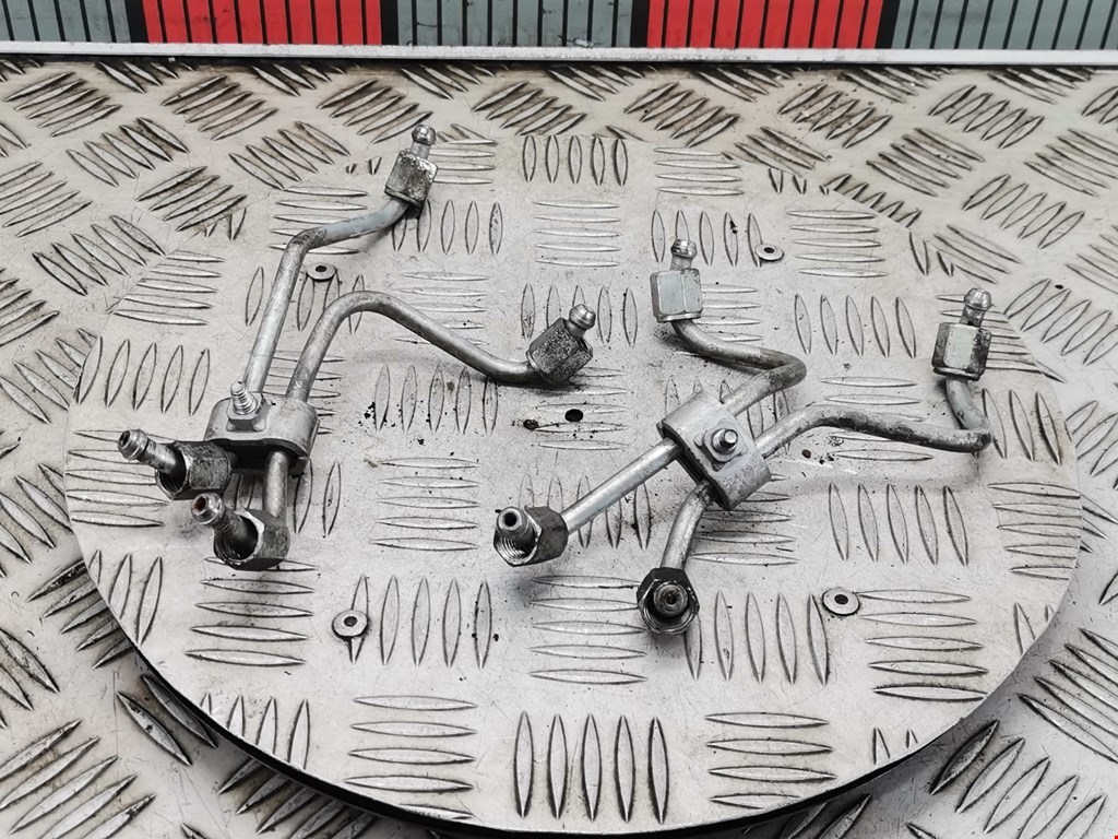 Трубка топливная TOYOTA Avensis 2003-2008