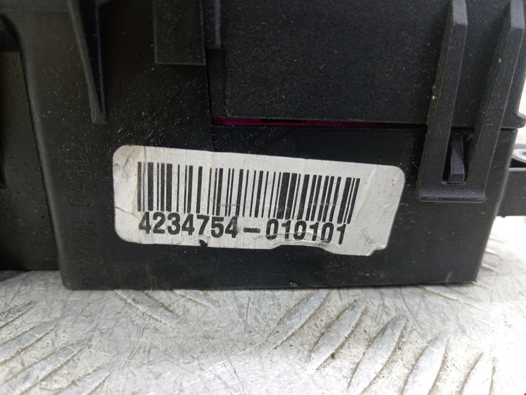 Датчик уровня в бачок омывателя AUDI A3 8P 2003-2013