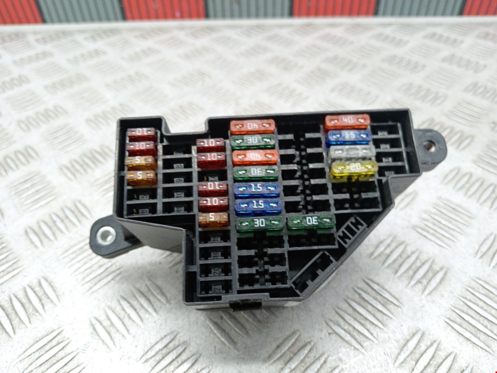 Датчик уровня в бачок омывателя AUDI A3 8P 2003-2013