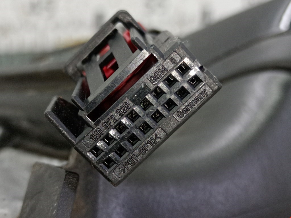 Зеркало правое AUDI A3 8P 2003-2013