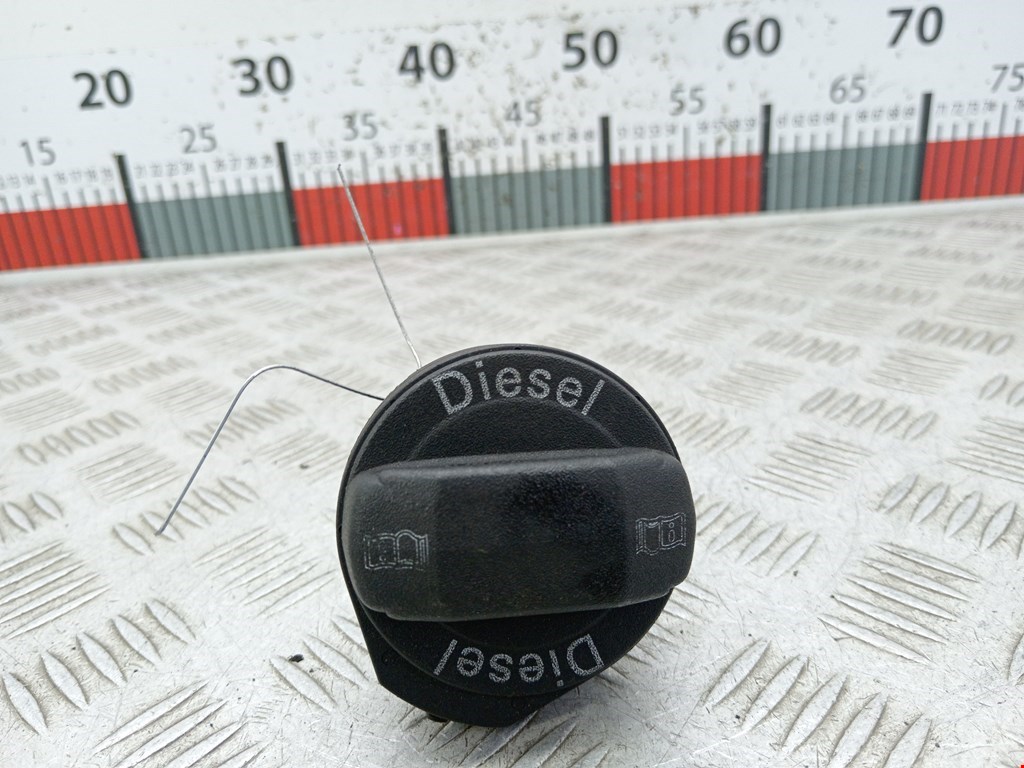 Крышка топливного бака AUDI A3 8P 2003-2013