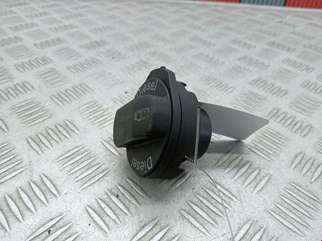 Крышка топливного бака AUDI A3 8P 2003-2013