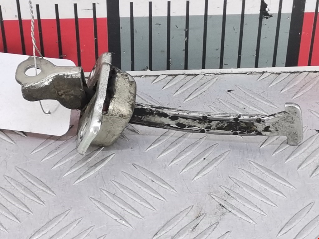 Ограничитель открывания двери TOYOTA Aygo AB10 2005-2014