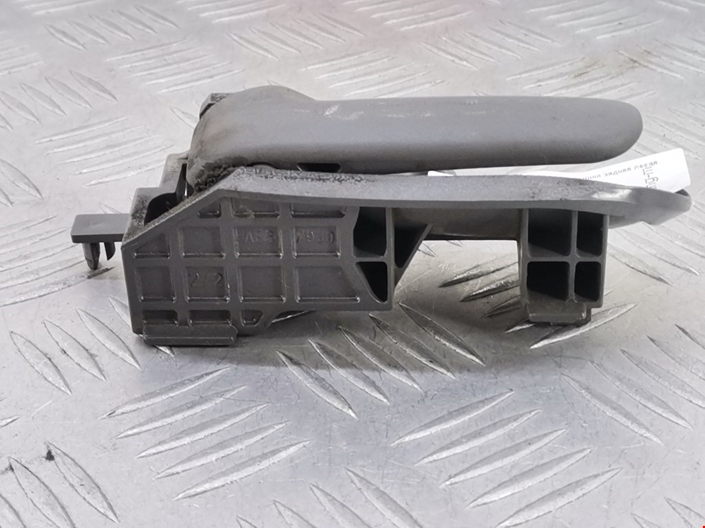 Ручка дверная задняя внутренняя левая TOYOTA Aygo AB10 2005-2014