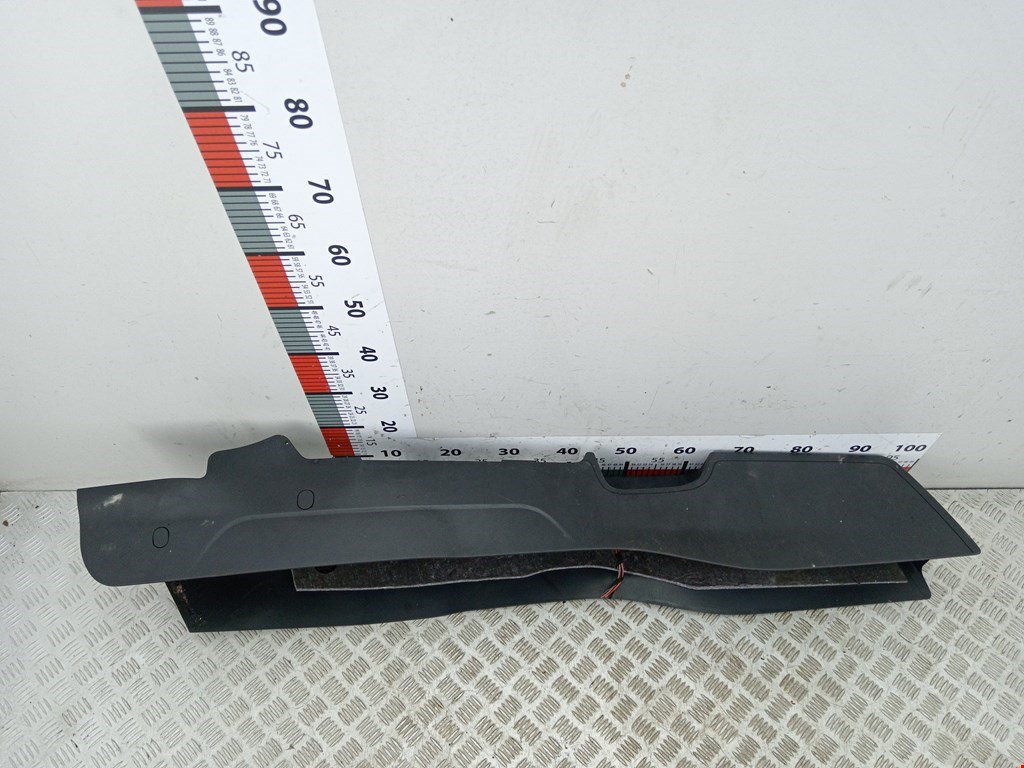 Консоль AUDI A3 8P 2003-2013