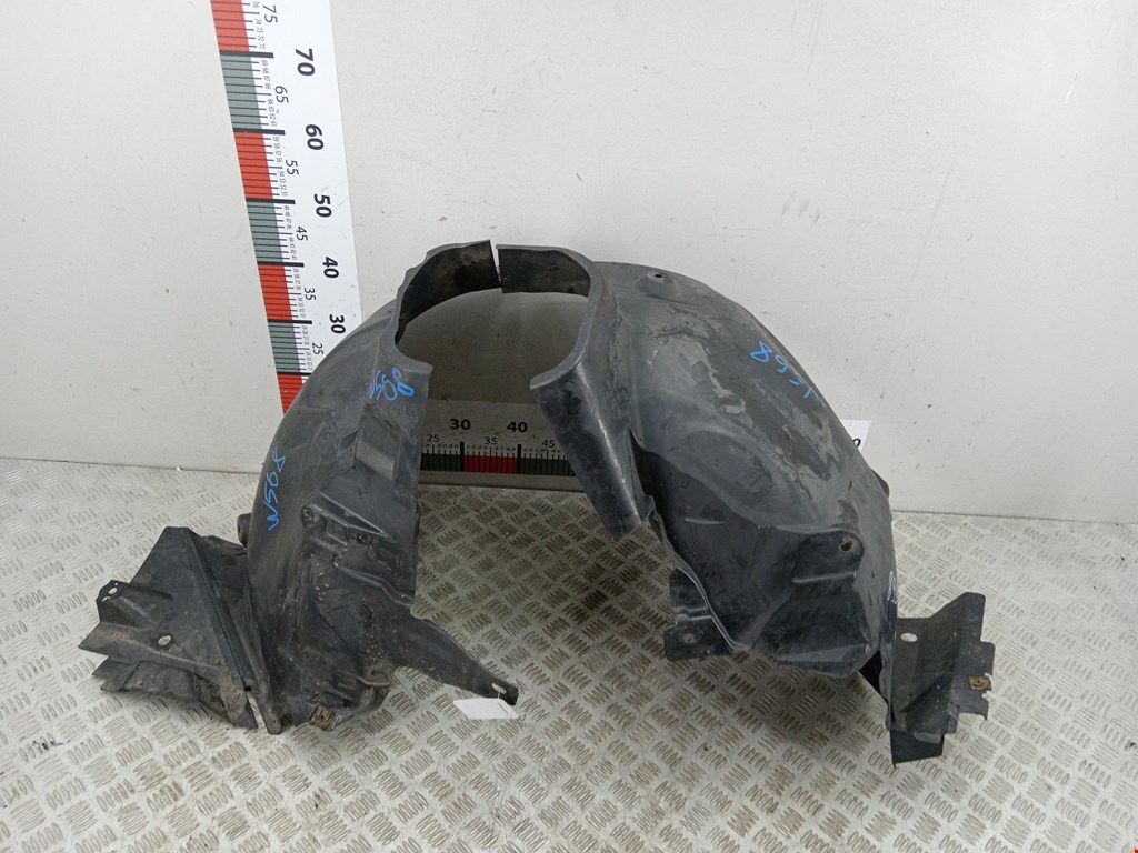 Локер (подкрылок) передний левый MERCEDES-BENZ C-Class C-klasse W204 2007-2015