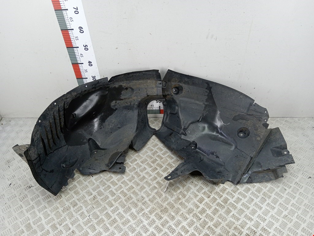 Локер (подкрылок) передний левый MERCEDES-BENZ C-Class C-klasse W204 2007-2015