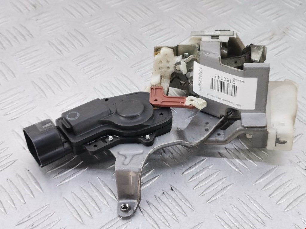 Замок двери задней правой TOYOTA Aygo AB10 2005-2014