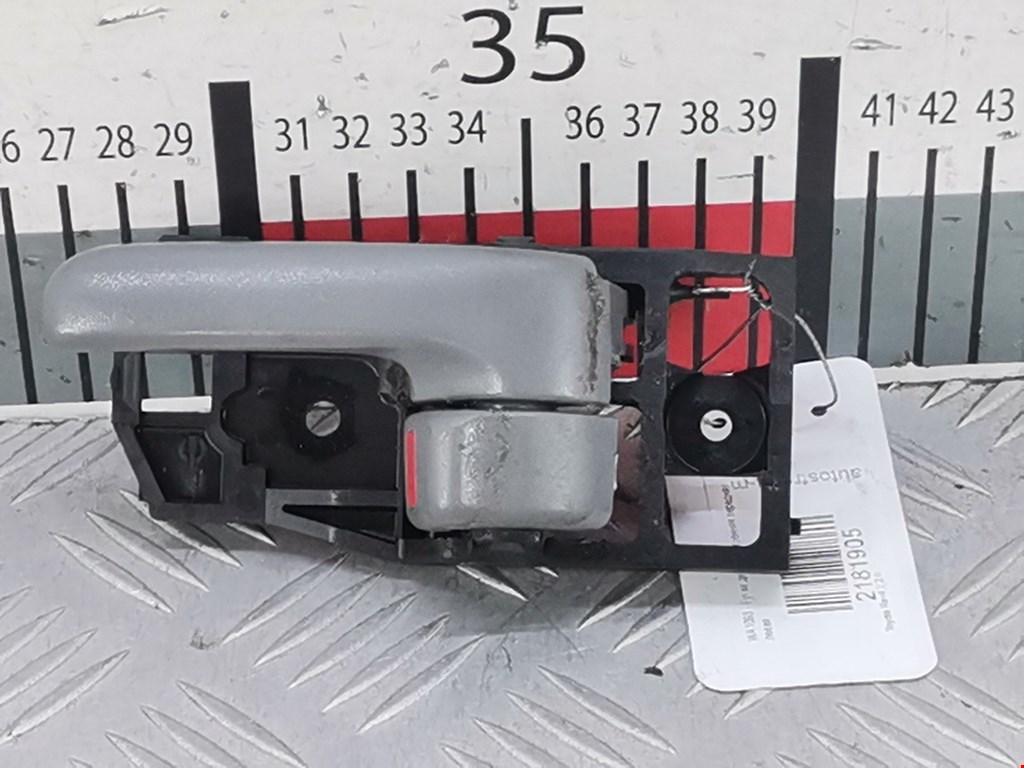 Ручка дверная передняя внутренняя левая TOYOTA RAV 4 XA20 2000-2005