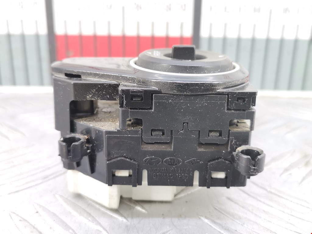 Блок управления зеркалами HYUNDAI i40 2011-2019