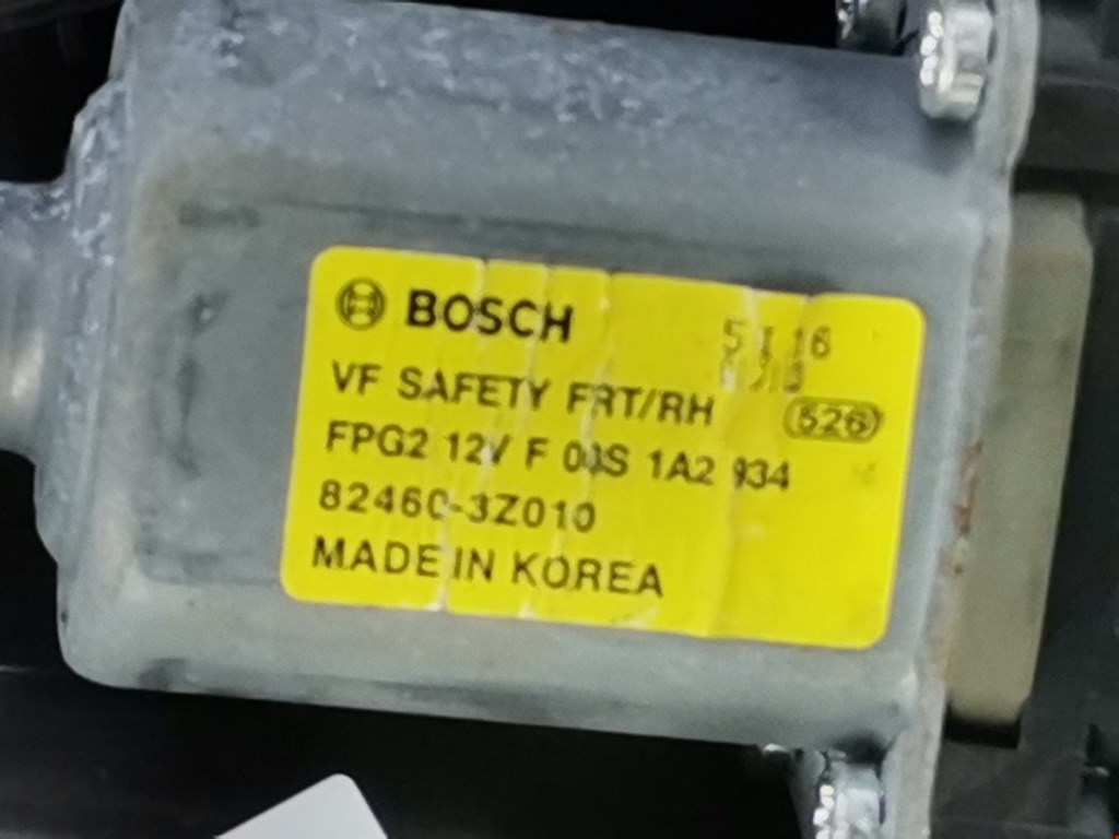 Стеклоподъемник передний правый HYUNDAI i40 2011-2019