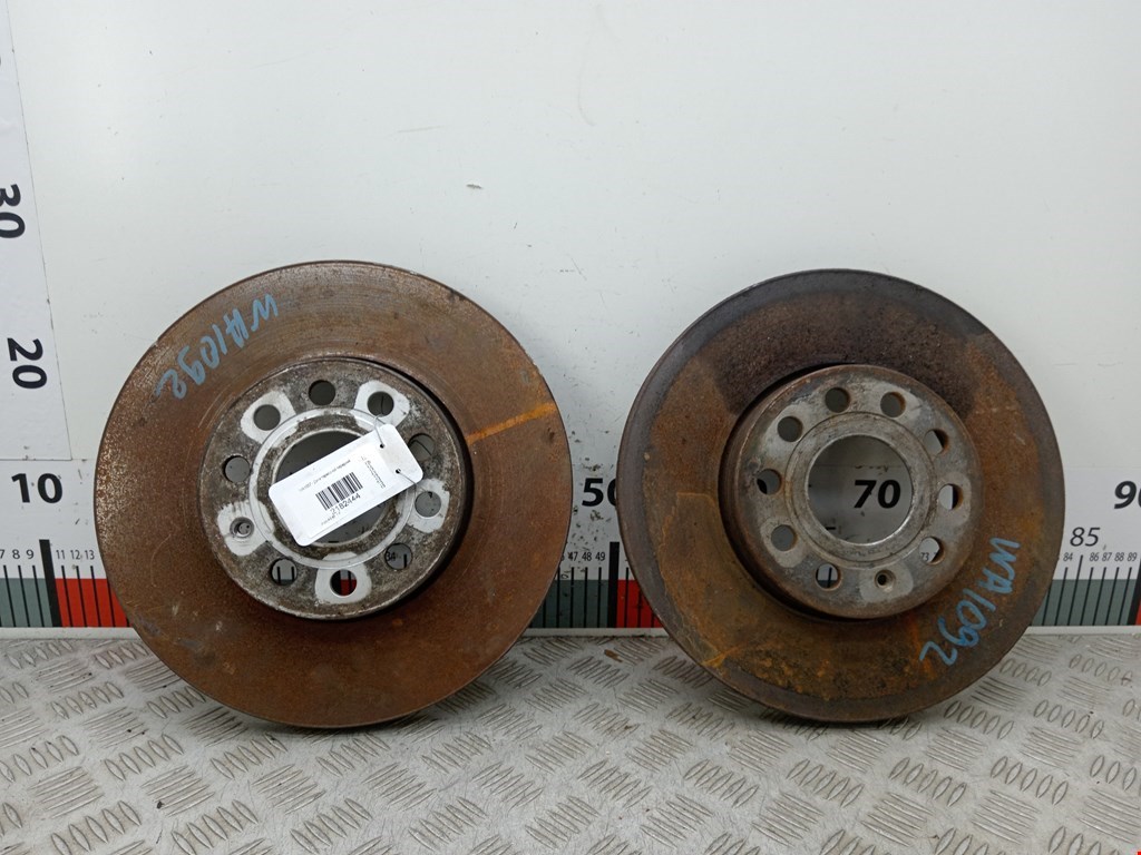 Диск тормозной передний AUDI A3 8P 2003-2013