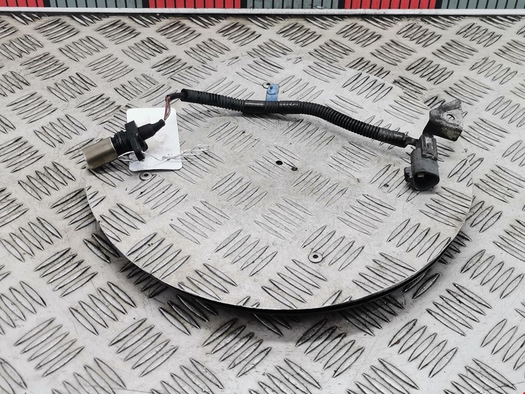 Датчик положения распредвала TOYOTA Avensis 2003-2008