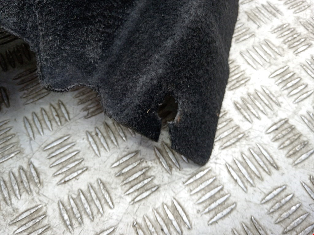 Локер (подкрылок) задний правый AUDI A4 B8 2007-2015