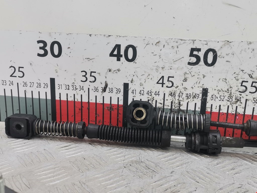 Кулиса (селектор) АКПП/МКПП в салоне SKODA Octavia A5 1Z- 2004-2013