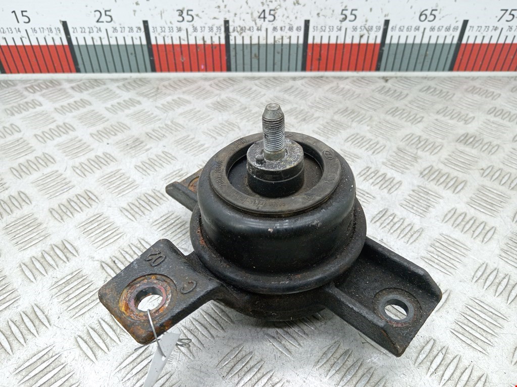 Подушка (опора) крепления двигателя Hyundai Santa Fe 2 (CM) (2005-2012)