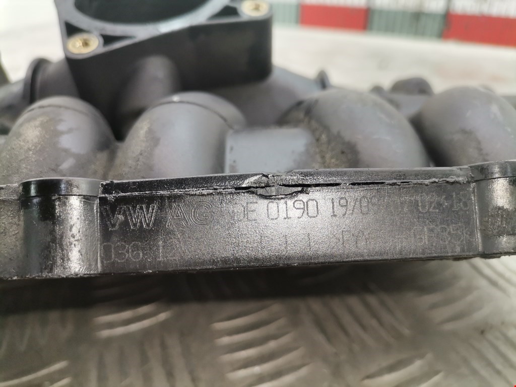 Коллектор впускной SKODA Octavia A5 1Z- 2004-2013