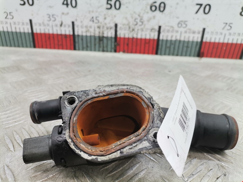 Тройник системы охлаждения SKODA Octavia A5 1Z- 2004-2013