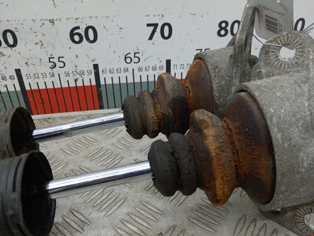 Амортизатор задний левый AUDI A3 8P 2003-2013