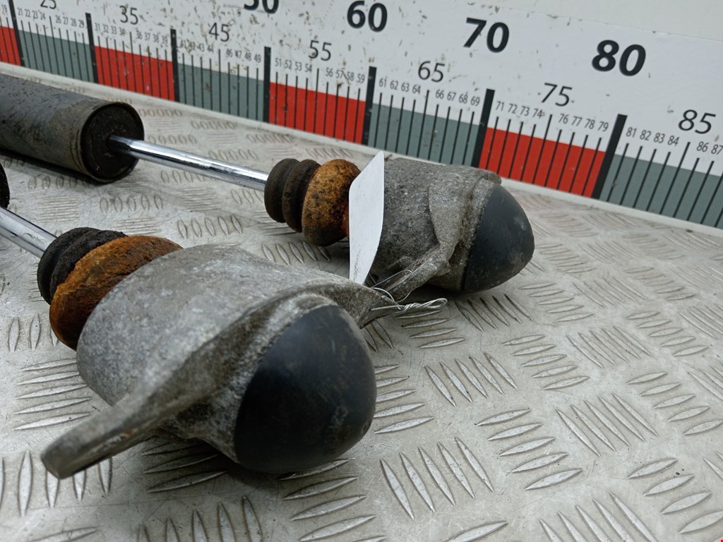 Амортизатор задний левый AUDI A3 8P 2003-2013