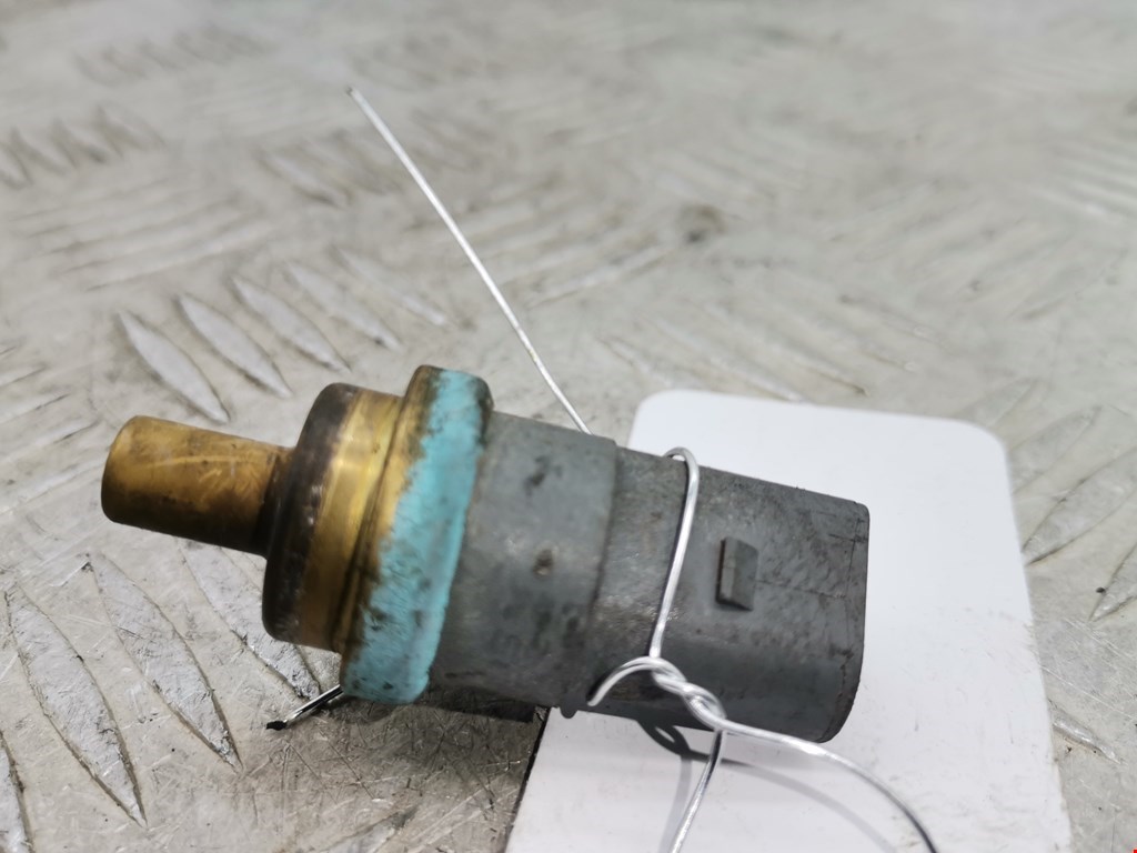 Датчик температуры (охлаждающей жидкости) VOLKSWAGEN Polo IV 2001-2009