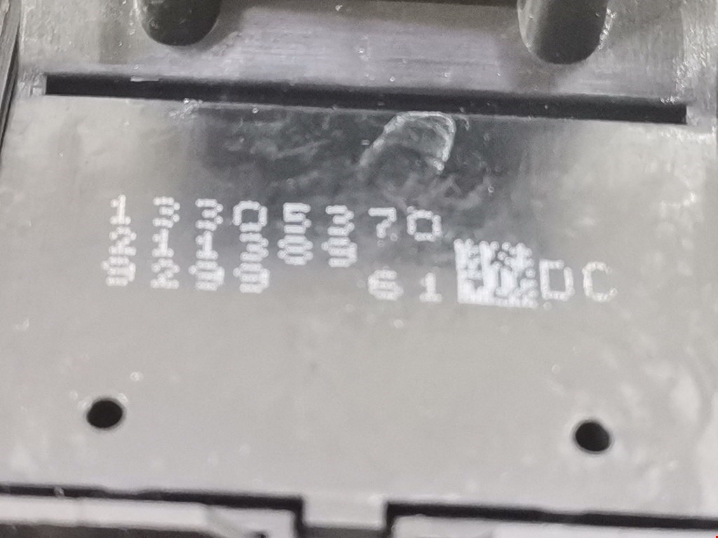 Кнопка стеклоподъемника CHEVROLET Cruze 2009-2015