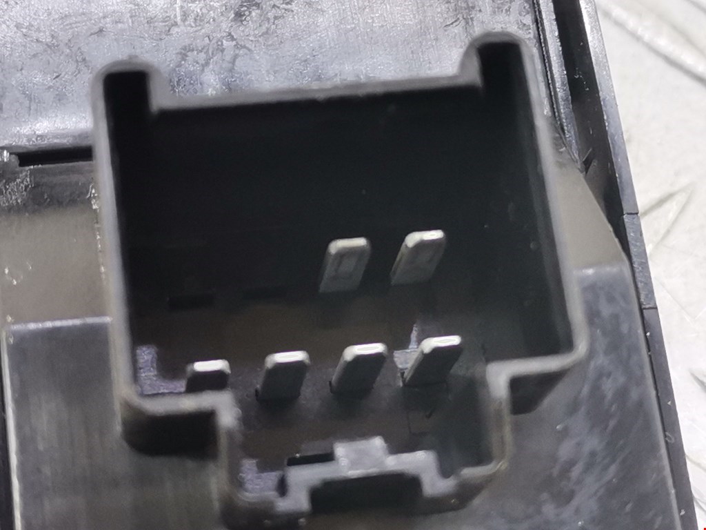 Кнопка стеклоподъемника CHEVROLET Cruze 2009-2015