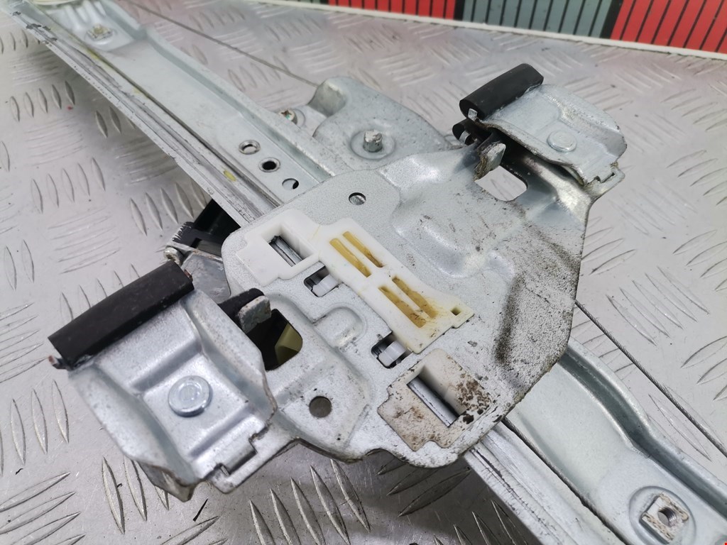 Стеклоподъемник задний правый CHEVROLET Cruze 2009-2015