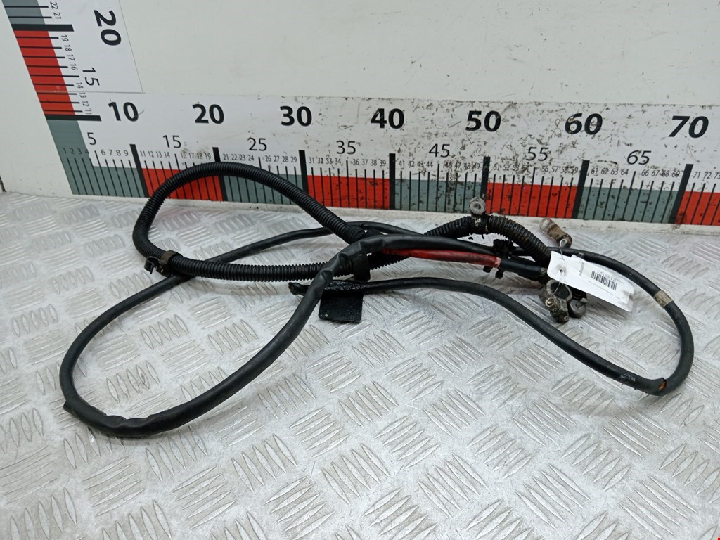 Клемма аккумулятора (плюс) + MERCEDES-BENZ M-Class W163 ML 1997-2005