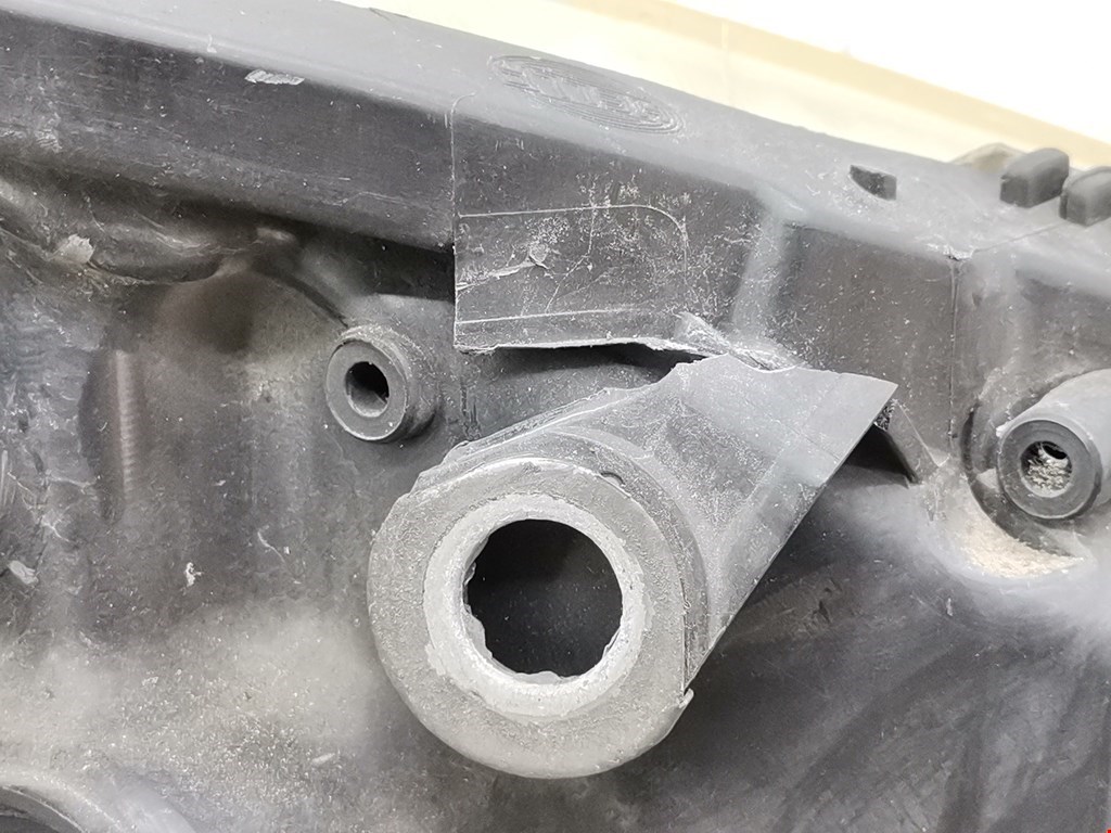 Фара левая RENAULT Scenic II 2003-2010