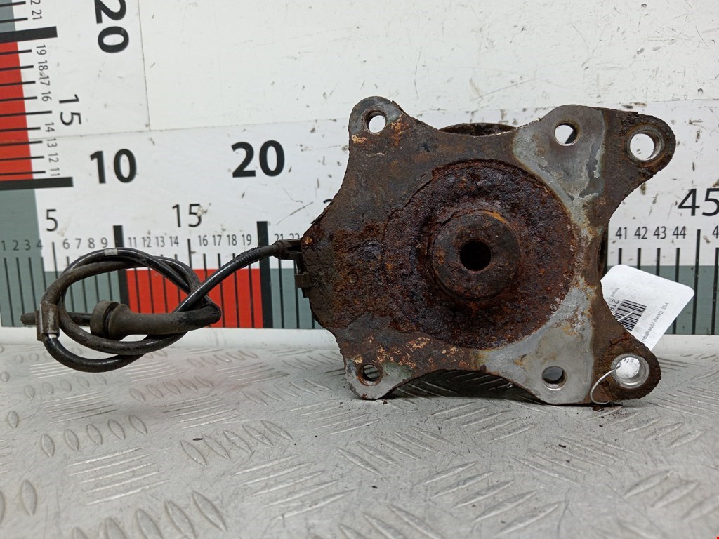 Ступица задняя левая PEUGEOT 307 2001-2008