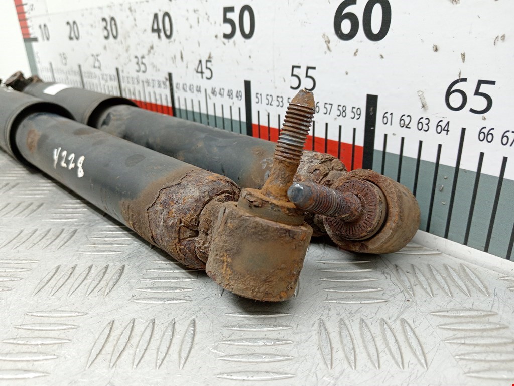 Амортизатор задний левый=правый RENAULT Scenic II 2003-2010