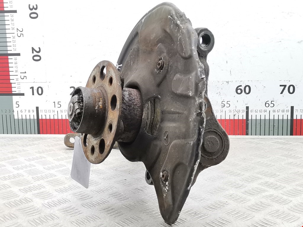 Ступица передняя правая MERCEDES-BENZ CLS-Class C219 2004-2010